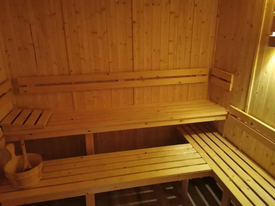La Mirabella, Studio Avec Sauna Mirebeau-sur-Beze المظهر الخارجي الصورة